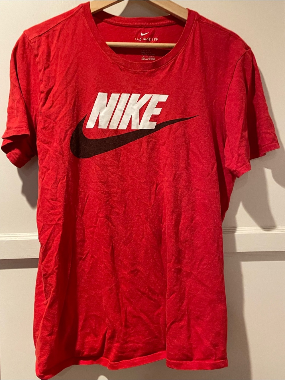 Nike Red Logo Men's T-Shirt Medium